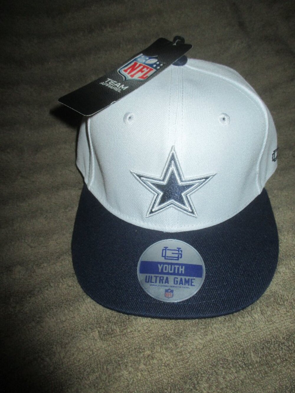 DALLAS COWBOYS Youth Ultra Game Flat Bill Snapback NFL White Navy - NWT